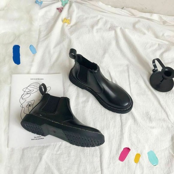 Womens Black Chunky Heel Short Chelsea Ankle Boot - US 6.5 - Picture 5 of 6